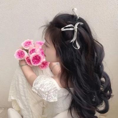 白面包车里的人